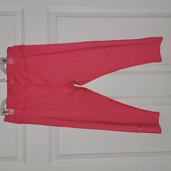 Under Armour Capri Leggings - Picture 1 of 3